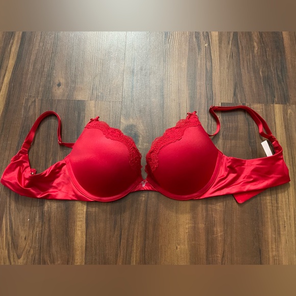 NWOT Victoria Secret Dream Angels Bra - Picture 1 of 5